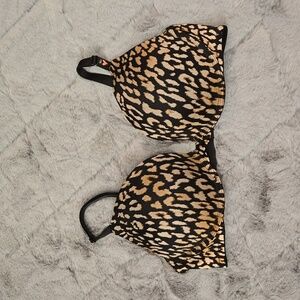 Victoria's Secret Black and Tan Leopard Print T-Shirt Bra